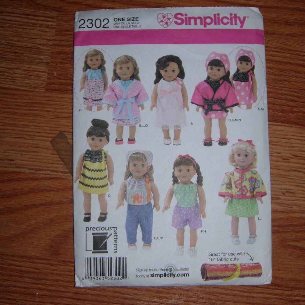 Simplicity Sewing Pattern 2302 Assorted 18" Doll Clothes UNCUT